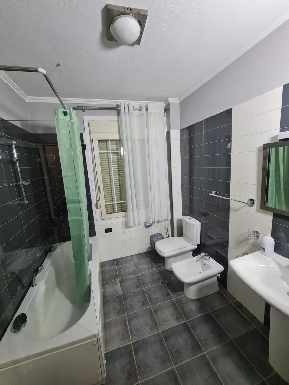 Noor Apartments ティラナ エクステリア 写真